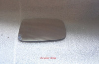 sklo levého zrcátka