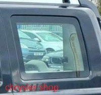 levé zadní sklo do kufru - světlé  ORIGINÁLNÍ DÍL