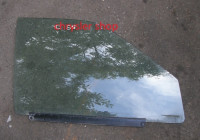 sklo do pravých  předních dveří - ORIGINÁLNÍ DÍL 