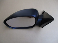 levé zpětné zrcátko