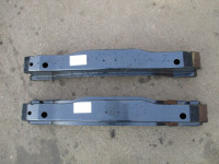 zadní plastová výztuha nárazníku - ORIGINÁLNÍ DÍL