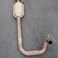 přední svod s katalyzátorem 2.5i