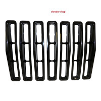 černé mřížky do masky