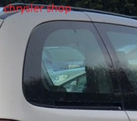 pravé zadní okno karoserie / dlouhá verze - ORIGINÁLNÍ DÍL 