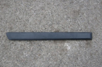  lišta pravých zadních dveří Laredo