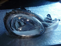 pravé přední světlo /99-02/