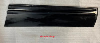 lišta pravých předních dveří - ORIGINÁLNÍ DÍL
