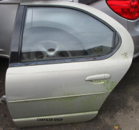 sklo levých zadních dveří - ORIGINÁLNÍ DÍL 