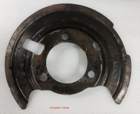 pravý přední brzdový štít - ORIGINÁLNÍ DÍL