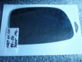sklo pravého zrcátka